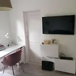 Vue Rez-de-jardin Piscine Lägenhet Antibes