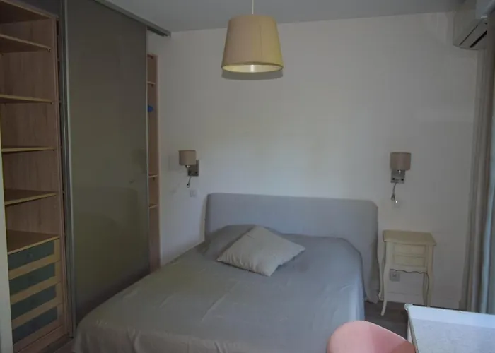 Appartamento Vue Rez-de-jardin Piscine